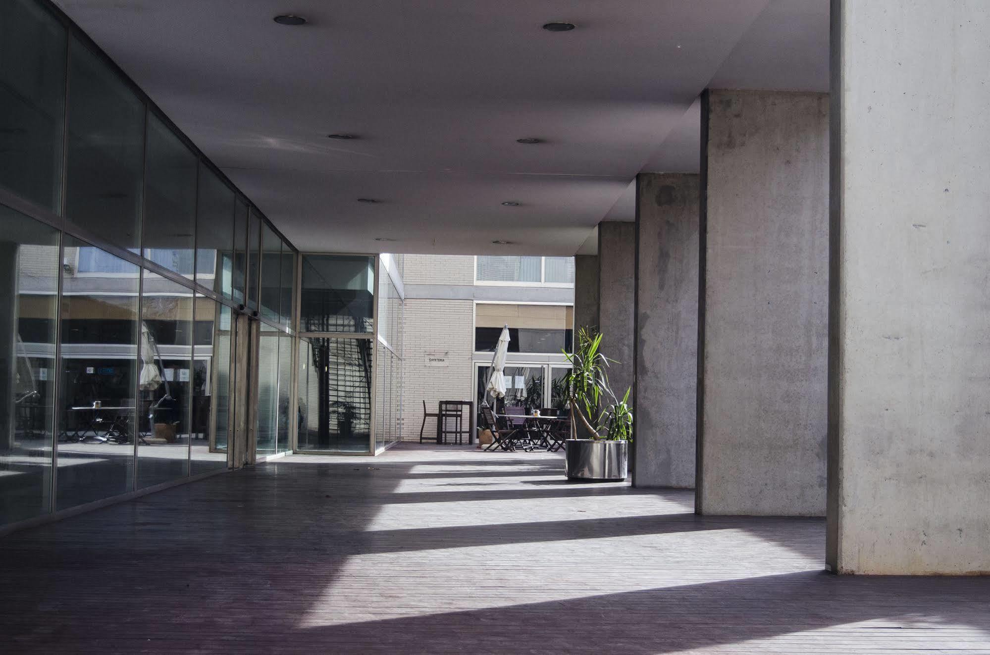 מלון ולנסיה Residencia La Petxina מראה חיצוני תמונה